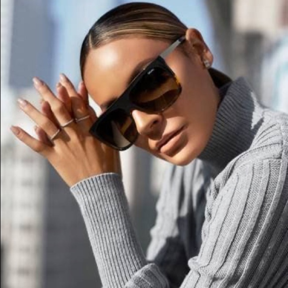Quay AustraliaxDesi Perkins On the Low Sunglasses
